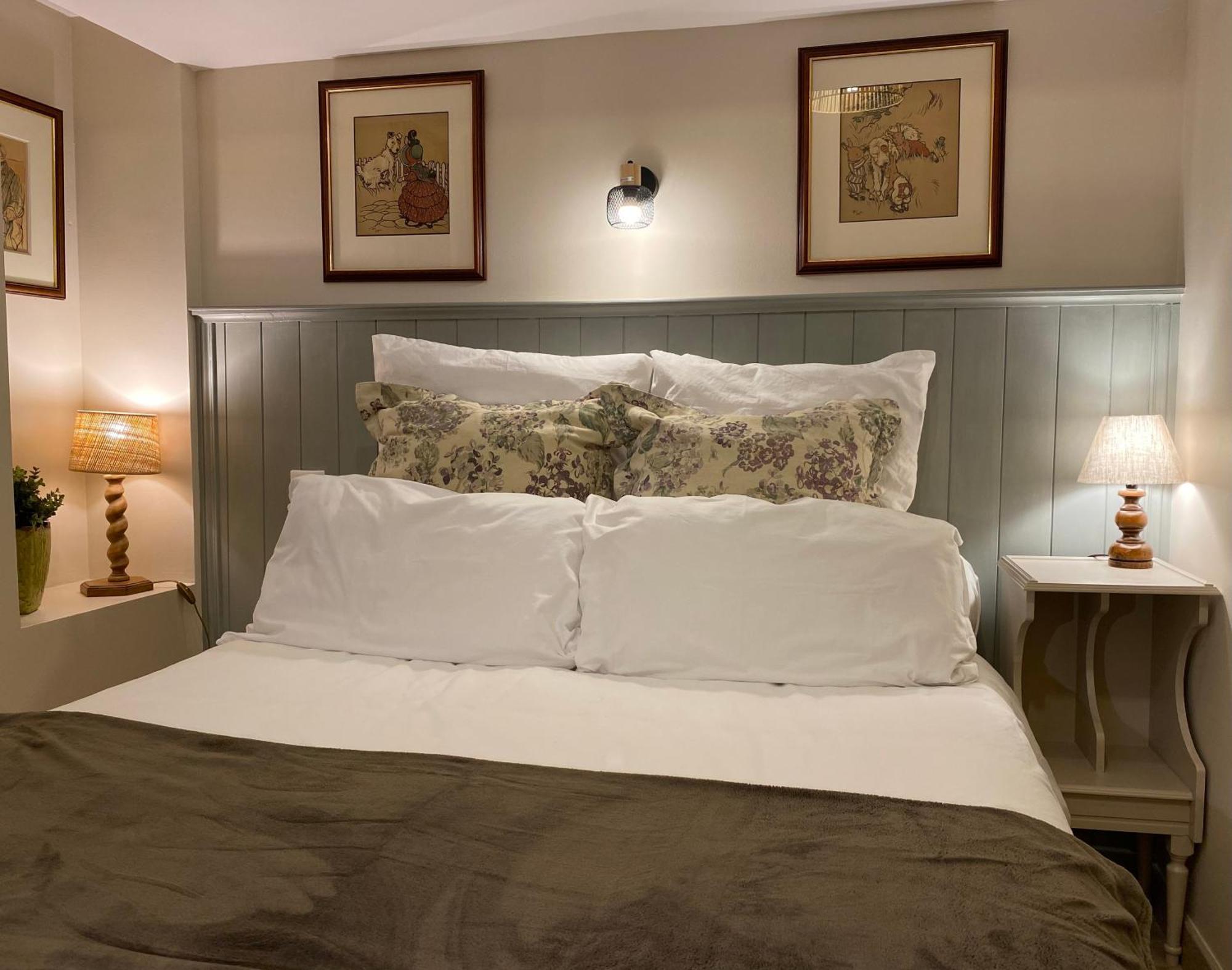 Apartment Ground Floor - Hauseman Building Close To Thermes *