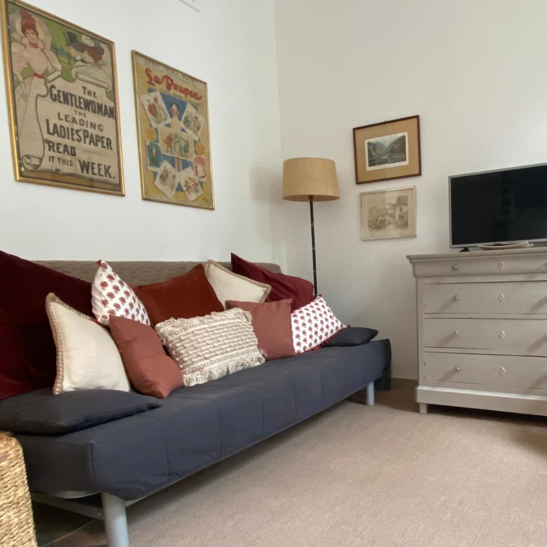 Ground Floor - Hauseman Building Close To Thermes * Bagneres-de-Luchon