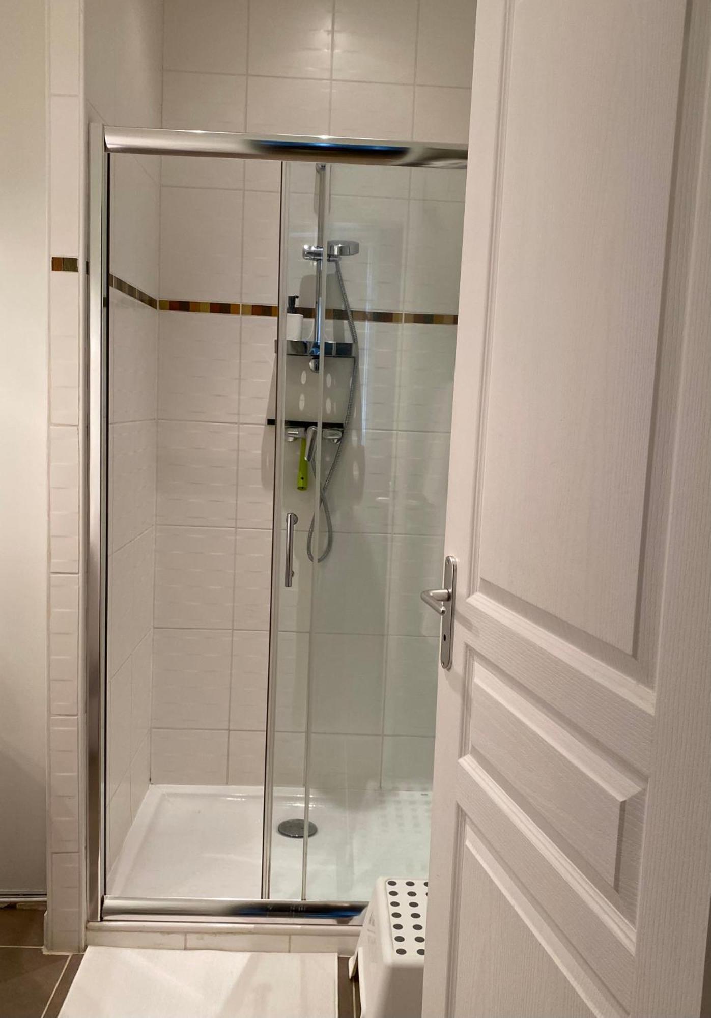 Appartement Ground Floor - Hauseman Building Close To Thermes *